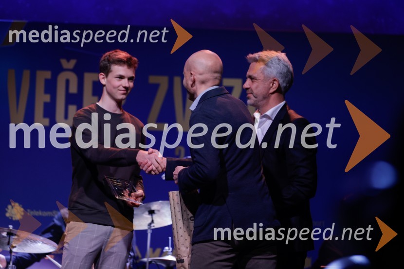  Jakob Omrzel, kolesar;  ... ;  Marko Arsenovič, managing director, s.Oliver Slovenia & CroatiaVečer zvezd: Kolesar leta 2024 je Tadej Pogačar