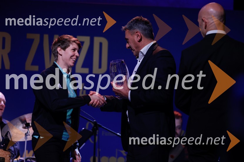  Monika Hrastnik, gorska kolesarka;  ... Večer zvezd: Kolesar leta 2024 je Tadej Pogačar