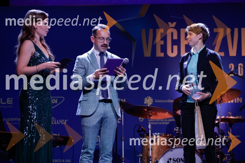  Flora Ema Lotrič, pevka;  Jože Robežnik,  televizijski voditelj;  Monika Hrastnik, gorska kolesarkaVečer zvezd: Kolesar leta 2024 je Tadej Pogačar