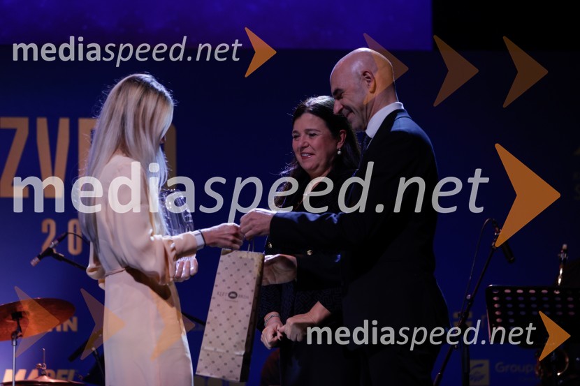  Urška Žigart, kolesarka;  ... ;  Pavel Marđonović, predsednik kolesarske zveze SlovenijaVečer zvezd: Kolesar leta 2024 je Tadej Pogačar