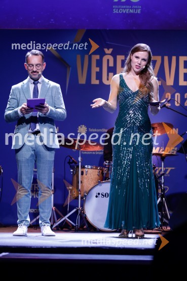  Jože Robežnik,  televizijski voditelj;  Flora Ema Lotrič, pevkaVečer zvezd: Kolesar leta 2024 je Tadej Pogačar