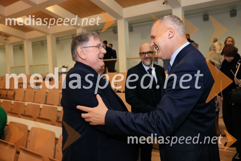  ... ; prof. dr. Dean Korošak,  prorektor za znanstvenoraziskovalno dejavnost Univerze v Mariboru; mag. Bojan Kumer, minister, Ministerstvo za okolje, podnebje in energijo, RSStrateška energetska konferenca Univerze v Mariboru