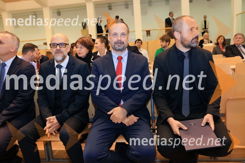 prof. dr. Dean Korošak,  prorektor za znanstvenoraziskovalno dejavnost Univerze v Mariboru;  Tomaž Keresteš, dekan, Pravna fakulteta Maribor; prof. dr. Miralem  Hadžiselimović, Prorektor za infrastrukturo Univerze v MariboruStrateška energetska konferenca Univerze v Mariboru