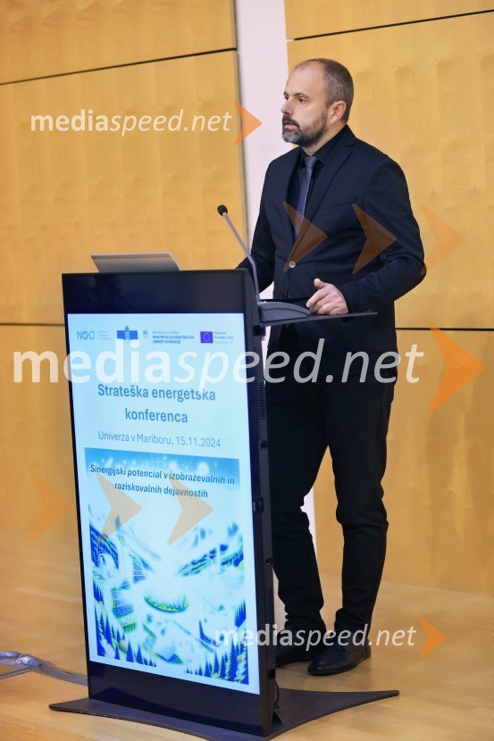 prof. dr. Miralem  Hadžiselimović, Prorektor za infrastrukturo Univerze v MariboruStrateška energetska konferenca Univerze v Mariboru