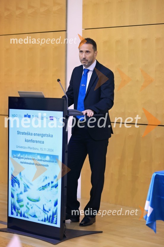 prof. dr.  Aleš Ferčič, prodekan za kakovost, kadre in razvoj Pravne fakultete Univerze v MariboruStrateška energetska konferenca Univerze v Mariboru