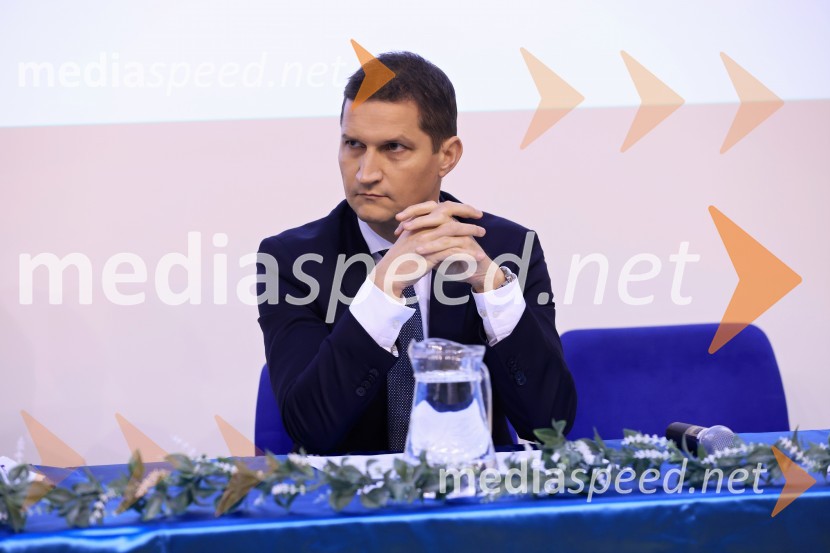  Jure Levovnik, odvetnikStrateška energetska konferenca Univerze v Mariboru