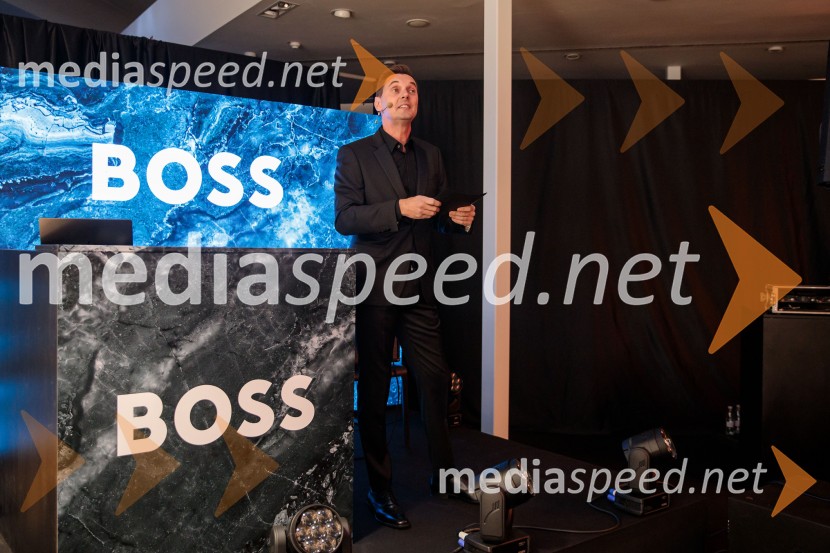  Evgen Ban, voditeljOtvoritev prenovljene Boss trgovine v Emporiumu