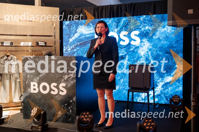  Jožica Brcar, generalna direktorica Magistrat InternationalOtvoritev prenovljene Boss trgovine v Emporiumu