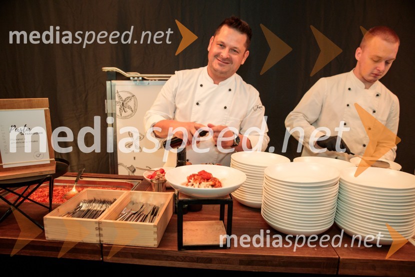  Luka Jezeršek, Hiša kulinarike JezeršekOtvoritev prenovljene Boss trgovine v Emporiumu