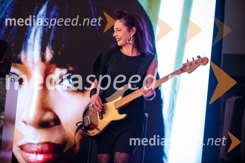  Slavica Tucakov, glasbenicaOtvoritev prenovljene Boss trgovine v Emporiumu