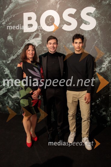  ... ;  Primož Roglič, kolesar;  ... Otvoritev prenovljene Boss trgovine v Emporiumu