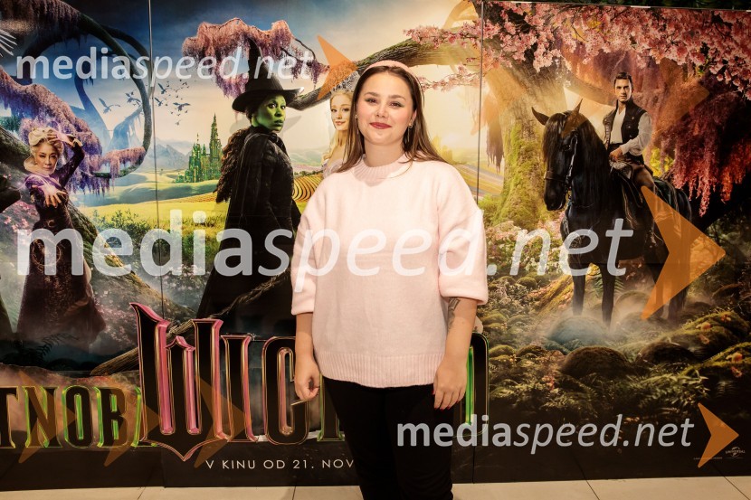  Lucija Krajnik, maskerkaŽlehtnoba, premiera v Cineplexx Ljubljana