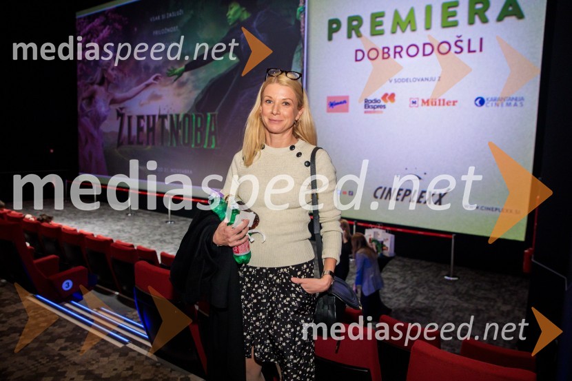  Tjaša  Železnik, igralkaŽlehtnoba, premiera v Cineplexx Ljubljana