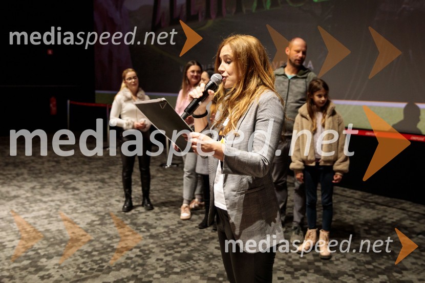  Urška  Majdič, igralka, scenaristka in avtorica glasbeŽlehtnoba, premiera v Cineplexx Ljubljana