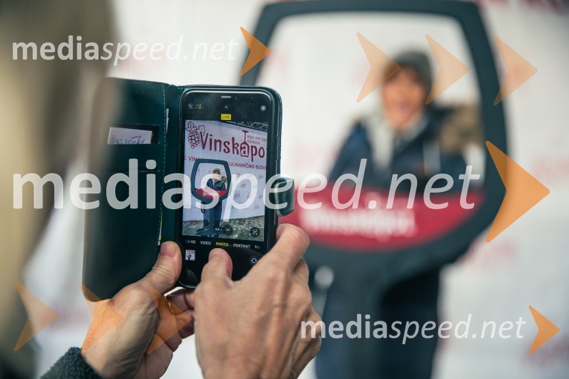 Vinska pot v rovih pod starim Kranjem 2024, petek