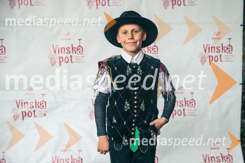 Vinska pot v rovih pod starim Kranjem 2024, petek