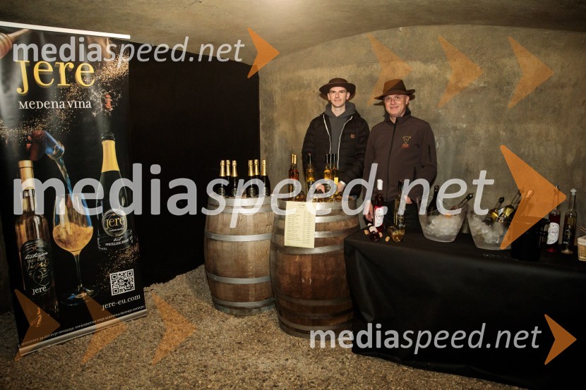 Vinska pot v rovih pod starim Kranjem 2024, petek