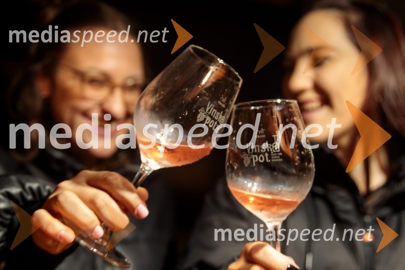 Vinska pot v rovih pod starim Kranjem 2024, petek