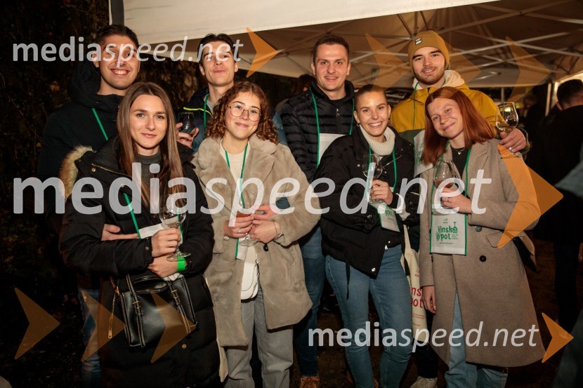 Vinska pot v rovih pod starim Kranjem 2024, petek