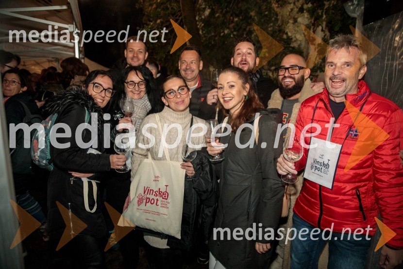 Vinska pot v rovih pod starim Kranjem 2024, petek