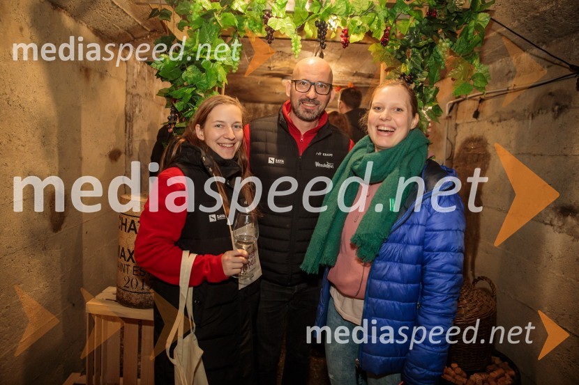 Vinska pot v rovih pod starim Kranjem 2024, petek