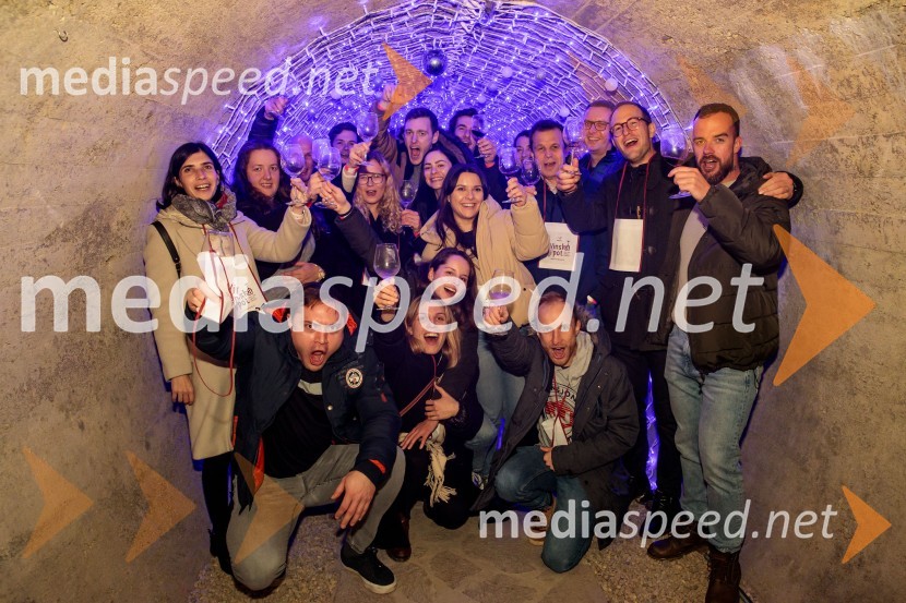 Vinska pot v rovih pod starim Kranjem 2024, petek