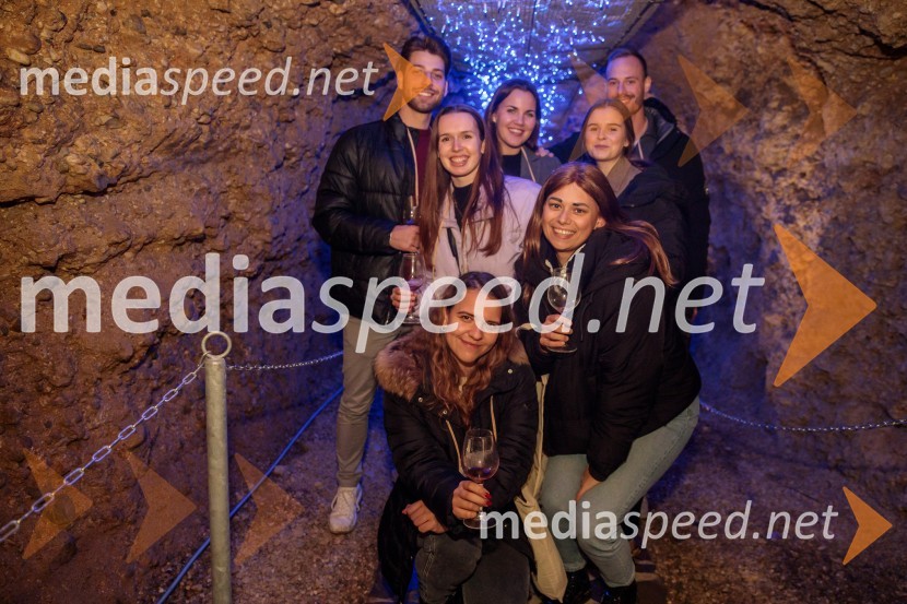 Vinska pot v rovih pod starim Kranjem 2024, petek