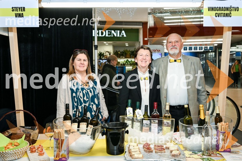 Magda Steyer, Steyer Vina;  Slavica  Cvitanič, Vinogradništvo Cvitanič;  Jurij Cvitanič, Vinogradništvo CvitaničPubec v Citycentru Celje
