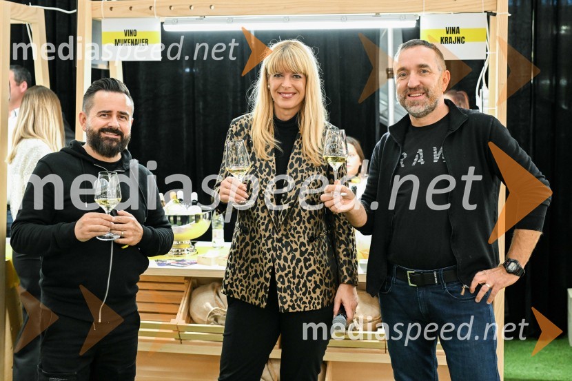  Janko Simon Klanfer, urednik, Radio Fantasy;  Darja Lesjak, center manager, Citycenter Celje;  Borut  Cvetko, kreativni direktor, Mediaspeed d.o.o.Pubec v Citycentru Celje