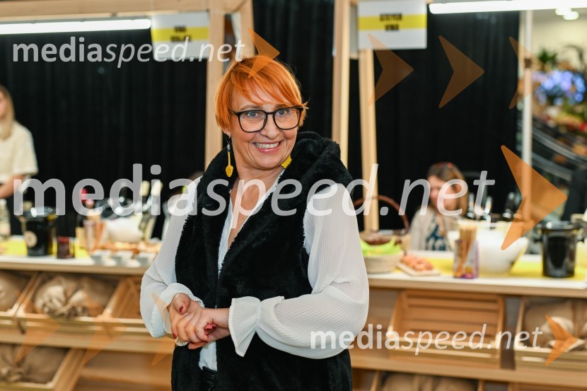  Nena Horvat, vodja marketinga Citycenter CeljePubec v Citycentru Celje