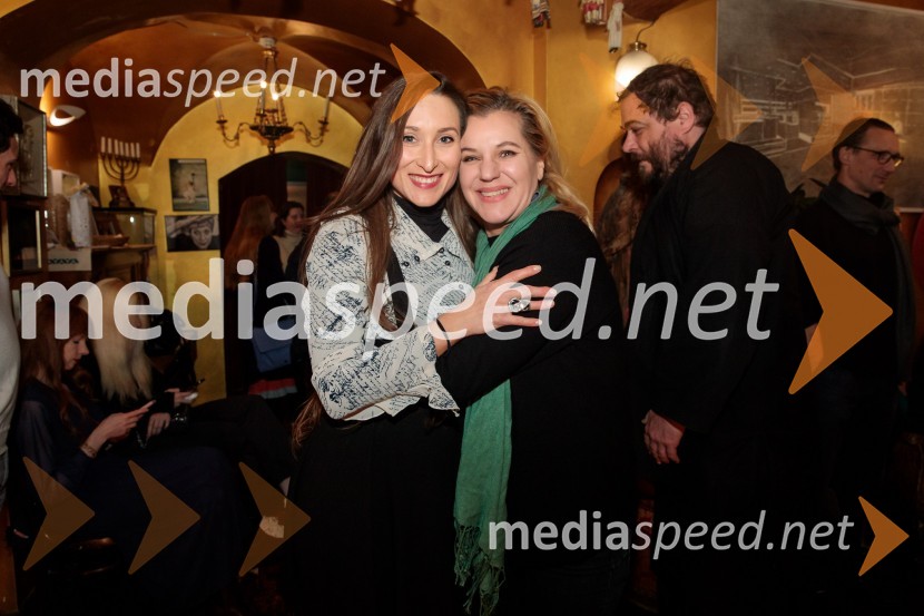  Gaja Višnar, igralka;  Karin Komljanec, igralkaZgodbe iz Odese / Zgodba o mojem golobnjaku, premiera v Mini teatru