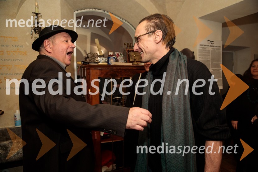  Robert Waltl, direktor, Mini teater;  Marko  Mandić, igralecZgodbe iz Odese / Zgodba o mojem golobnjaku, premiera v Mini teatru