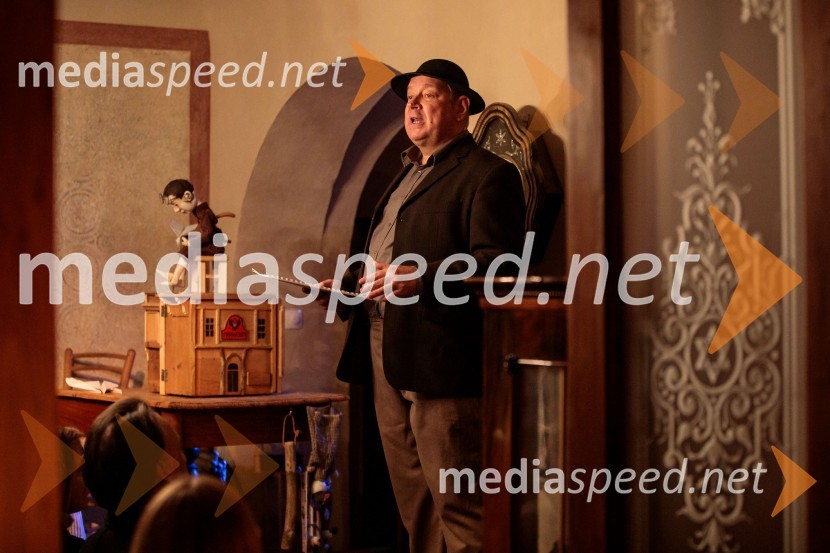  Robert Waltl, direktor, Mini teaterZgodbe iz Odese / Zgodba o mojem golobnjaku, premiera v Mini teatru