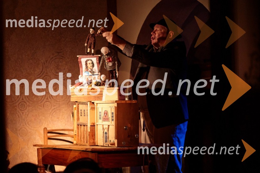  Robert Waltl, direktor, Mini teaterZgodbe iz Odese / Zgodba o mojem golobnjaku, premiera v Mini teatru