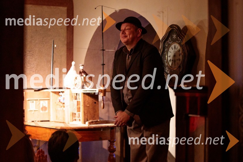  Robert Waltl, direktor, Mini teaterZgodbe iz Odese / Zgodba o mojem golobnjaku, premiera v Mini teatru