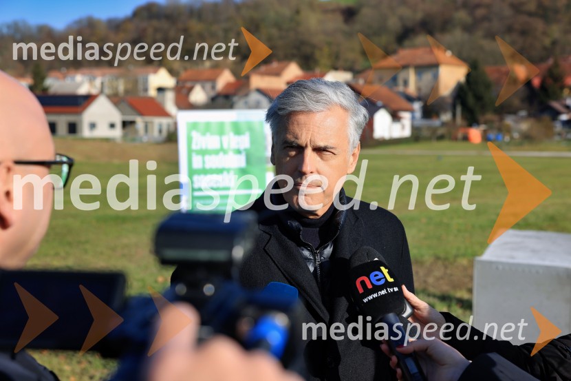  Črtomir Remec, direktor Stanovanjskega skladaTemeljni kamen za prihodnost, Lendava dobiva nova stanovanja