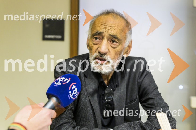  Dušan Erjavec, ravnatelj, Srednja šola za gostinstvo in turizem MariborNovinarska konferenca z dalmatinsko kulinariko, Srednja šola za gostinstvo in turizem Maribor