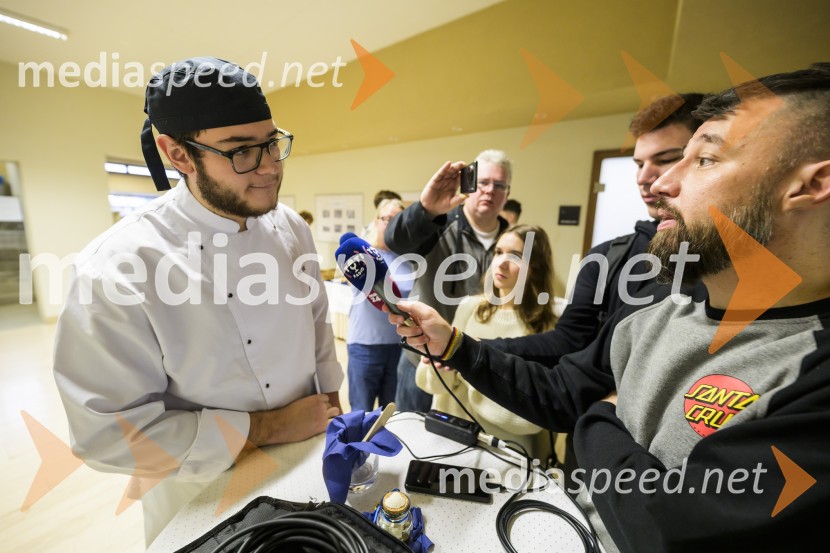  Jaša Jager;  ... Novinarska konferenca z dalmatinsko kulinariko, Srednja šola za gostinstvo in turizem Maribor