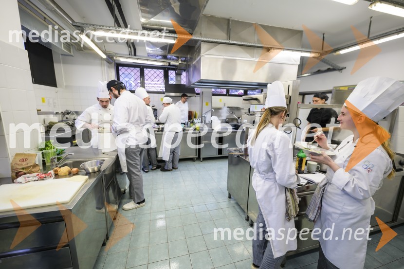 Novinarska konferenca z dalmatinsko kulinariko, Srednja šola za gostinstvo in turizem Maribor