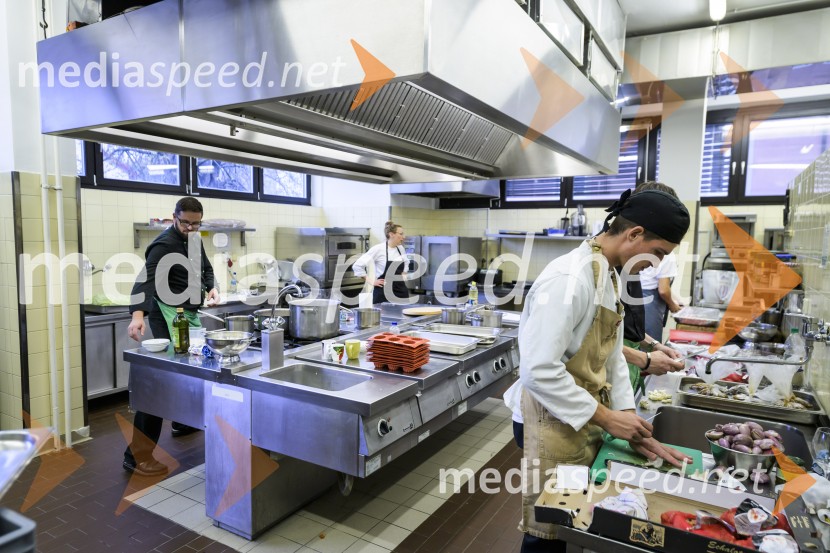 Novinarska konferenca z dalmatinsko kulinariko, Srednja šola za gostinstvo in turizem Maribor