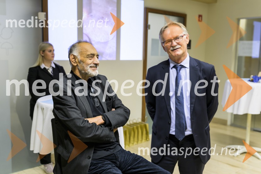  Dušan Erjavec, ravnatelj, Srednja šola za gostinstvo in turizem Maribor;  Dragan Todorović, gostujoči profesor strežbe iz Turističko-ugostiteljske šole SplitNovinarska konferenca z dalmatinsko kulinariko, Srednja šola za gostinstvo in turizem Maribor