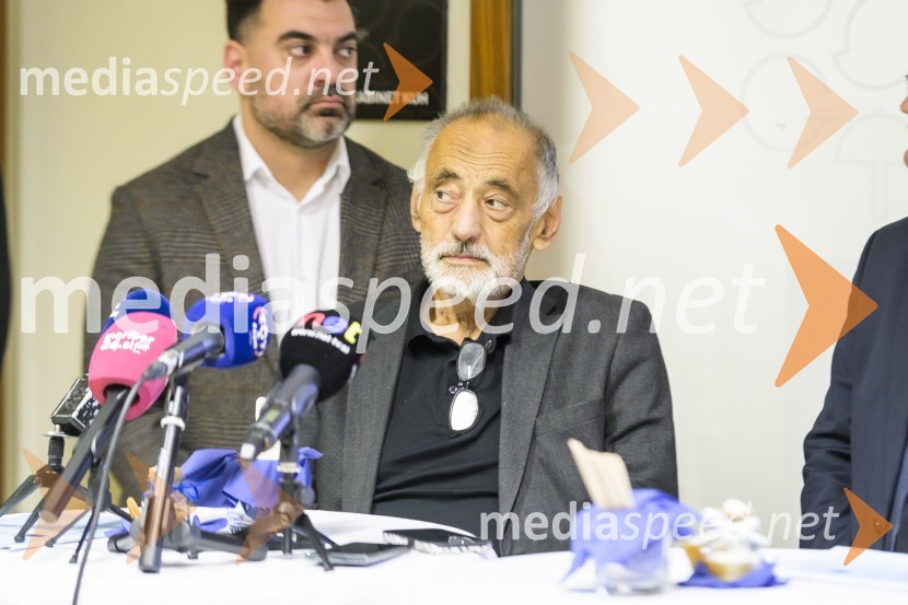  Dušan Erjavec, ravnatelj, Srednja šola za gostinstvo in turizem MariborNovinarska konferenca z dalmatinsko kulinariko, Srednja šola za gostinstvo in turizem Maribor