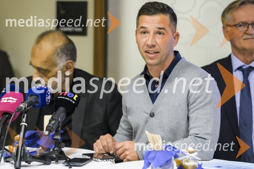  Grega Frangež, profesorNovinarska konferenca z dalmatinsko kulinariko, Srednja šola za gostinstvo in turizem Maribor