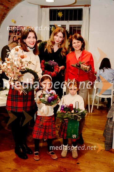 Pletenje venčkov na Waldorfski šoli Ljubljana