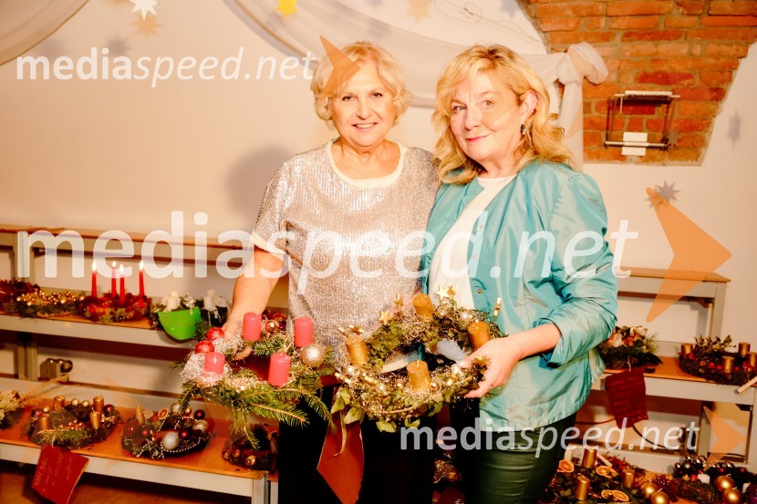 dr. Nelida Nemec, umetnostna kritičarka ;  Evita Leskovšek, zdravnicaPletenje venčkov na Waldorfski šoli Ljubljana