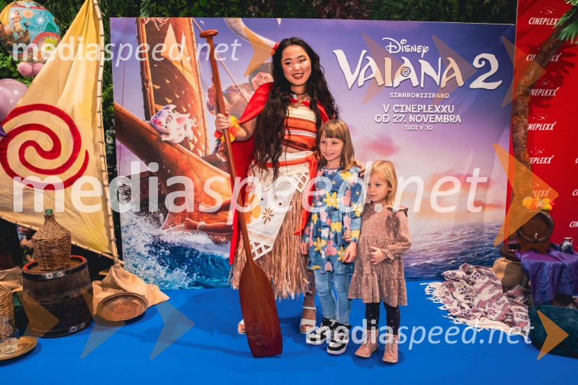  Val Mandz, cosplayer ;  ... ;  ... Vaiana 2, premiera animiranega filma v Cineplexx Ljubljana