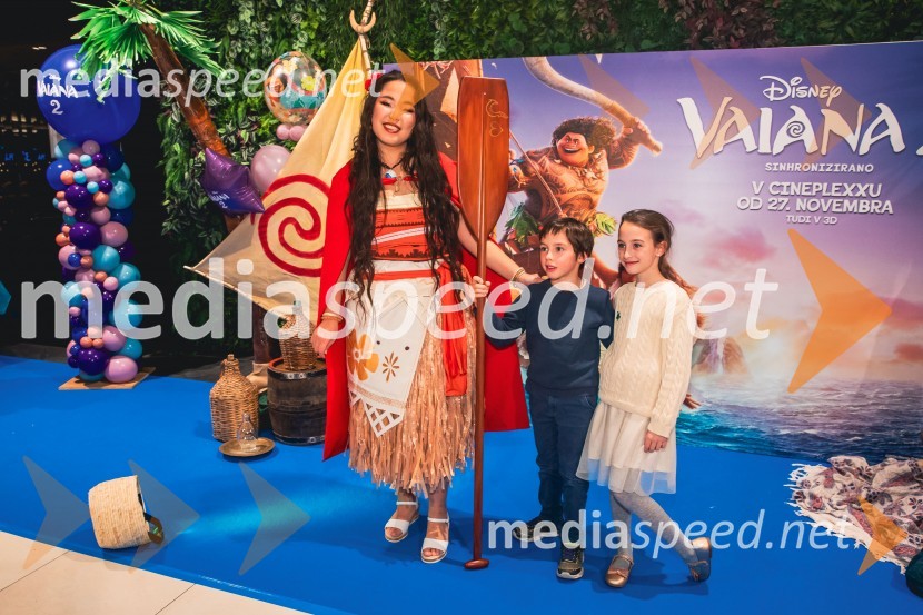  Val Mandz, cosplayer ;  ... ;  ... Vaiana 2, premiera animiranega filma v Cineplexx Ljubljana
