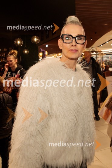  Miroslava Berginc, prevajalka, glasovna igralkaVaiana 2, premiera animiranega filma v Cineplexx Ljubljana