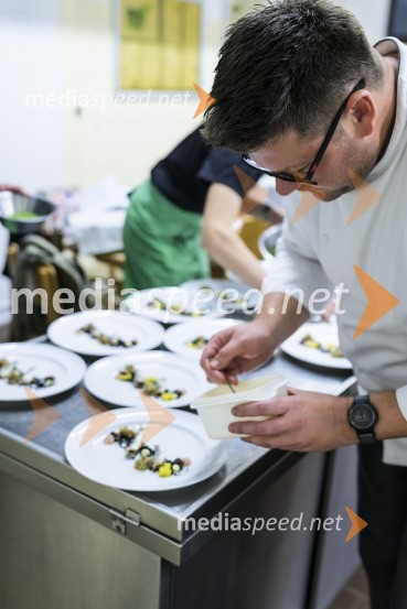  Ivica Katić, hrvaški chefVečerja s kuharji iz Splita na Srednji šoli za gostinstvo in turizem Maribor