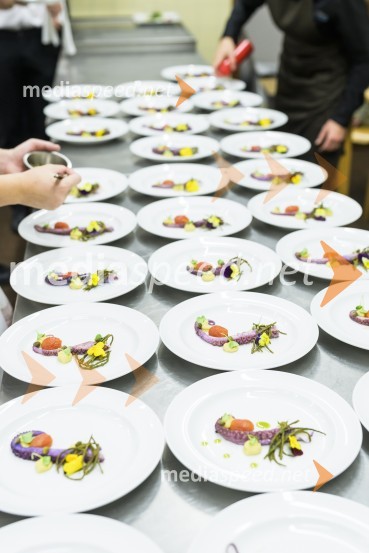 Večerja s kuharji iz Splita na Srednji šoli za gostinstvo in turizem Maribor